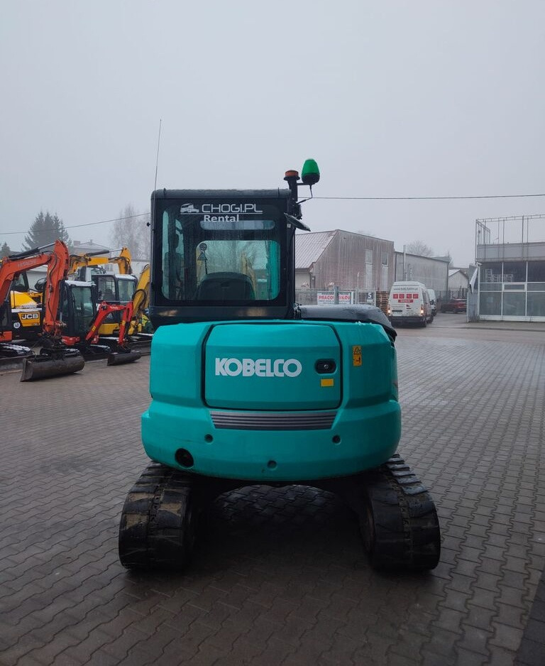 Kobelco SK55 SRX-6 - حفارة مصغرة: صور 4 Kobelco SK55 SRX-6 - حفارة مصغرة: صور 4