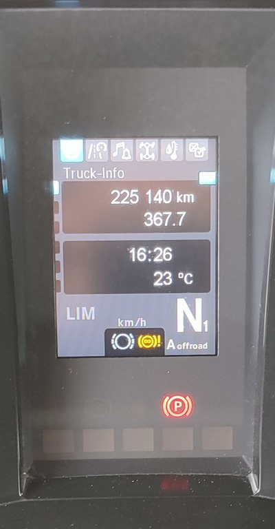 Mercedes-Benz Arocs 4151 إيجار Mercedes-Benz Arocs 4151: صور 12