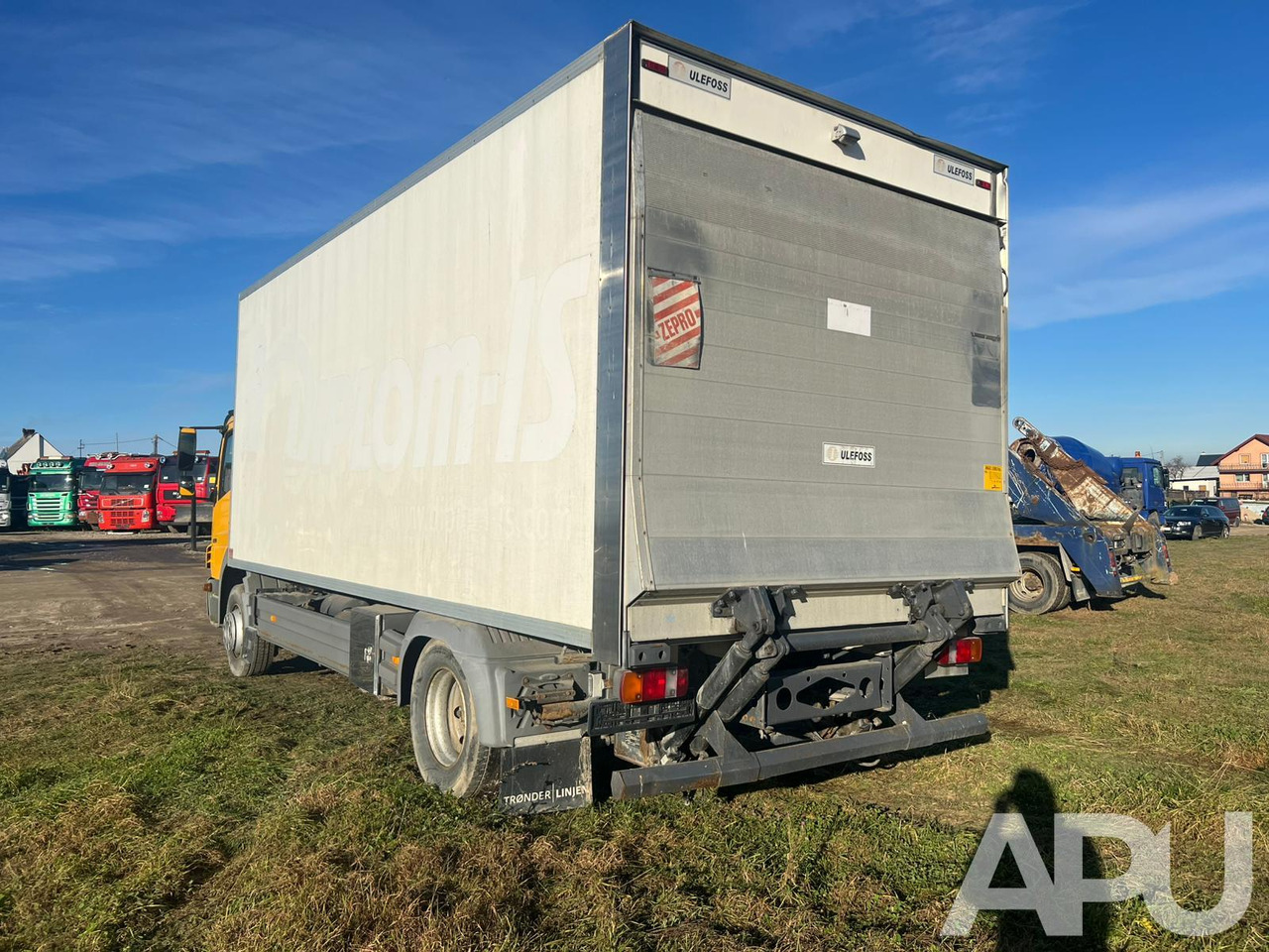 Mercedes-Benz Atego 1324 - بصندوق مغلق شاحنة: صور 5 Mercedes-Benz Atego 1324 - بصندوق مغلق شاحنة: صور 5