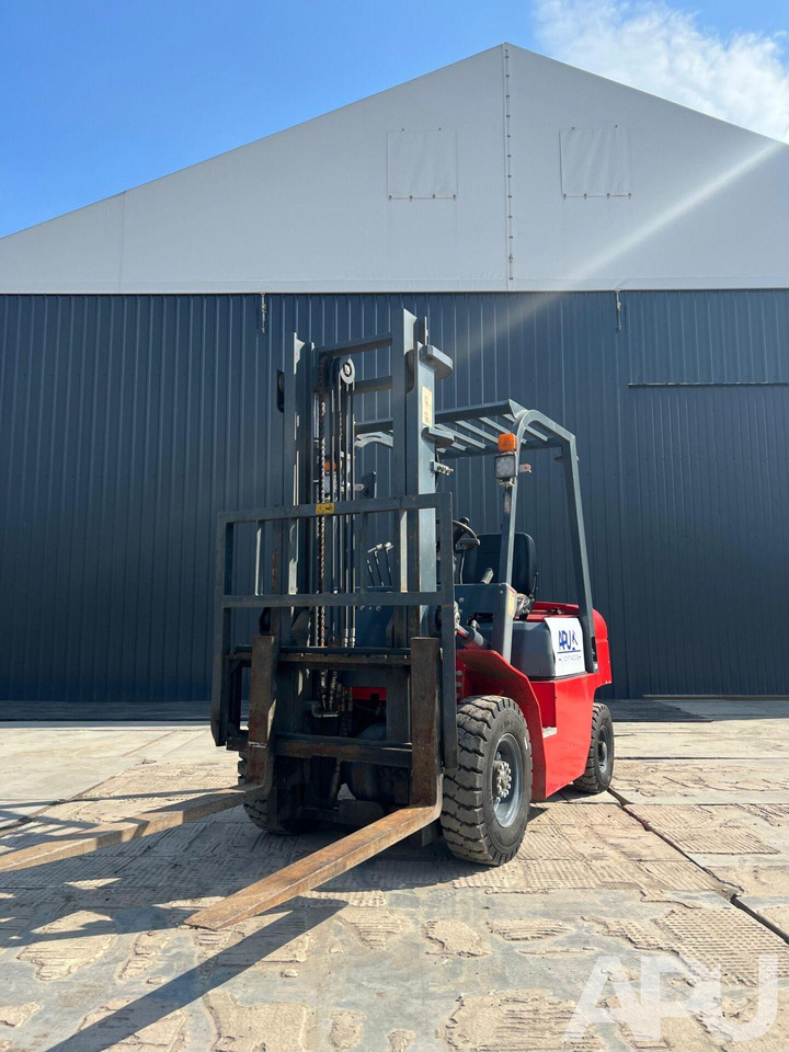 Plus Power VTDD-25 - رافعة شوكية: صور 2 Plus Power VTDD-25 - رافعة شوكية: صور 2