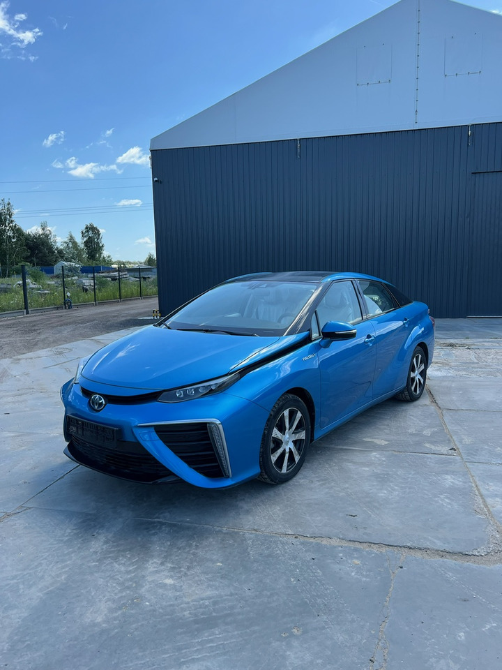 Toyota Mirai - سيدان: صور 2 Toyota Mirai - سيدان: صور 2