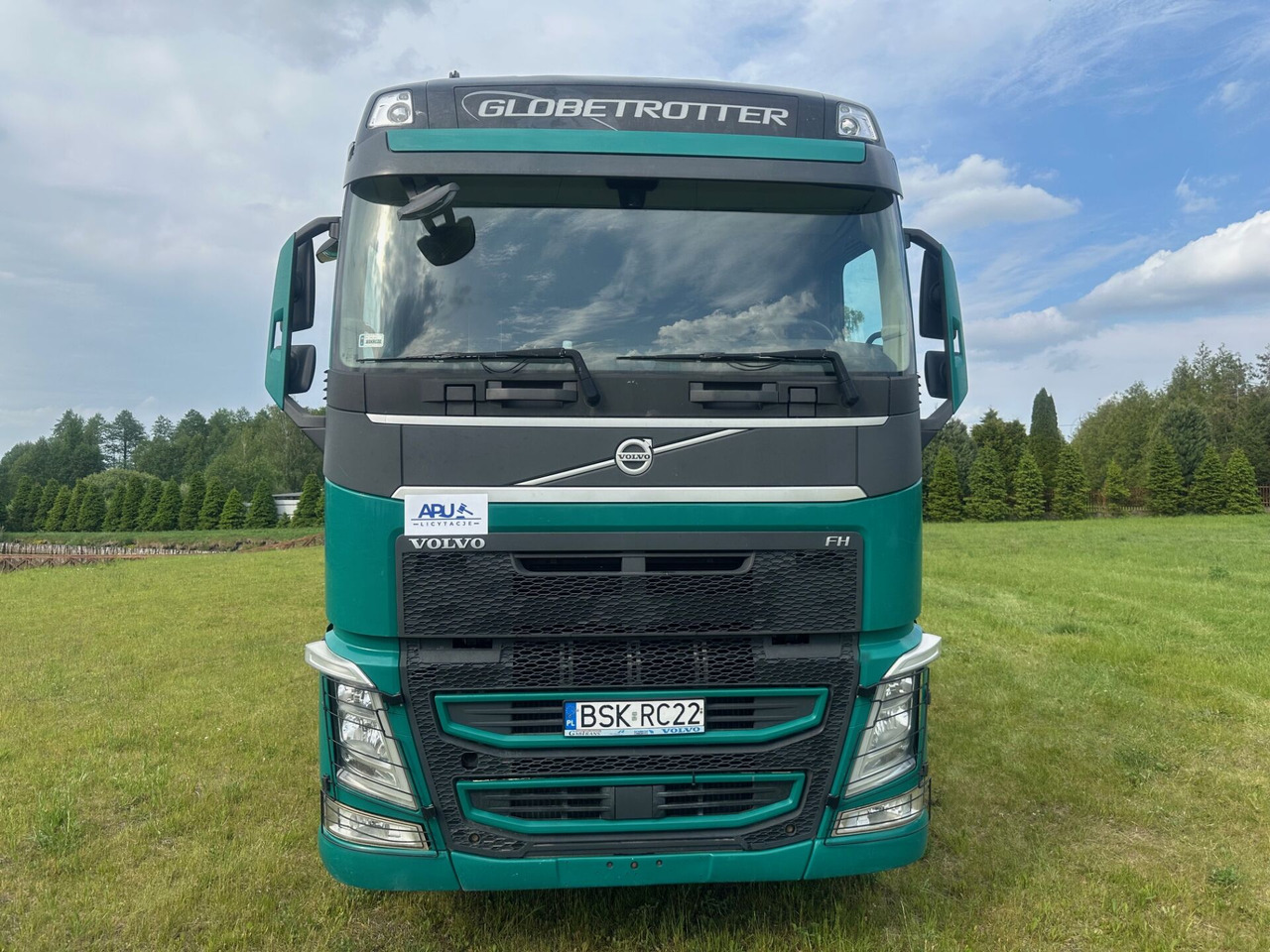 VOLVO FH500 do przewozu drewna - شاحنة قطع الأشجار, شاحنة كرين: صور 3 VOLVO FH500 do przewozu drewna - شاحنة قطع الأشجار, شاحنة كرين: صور 3