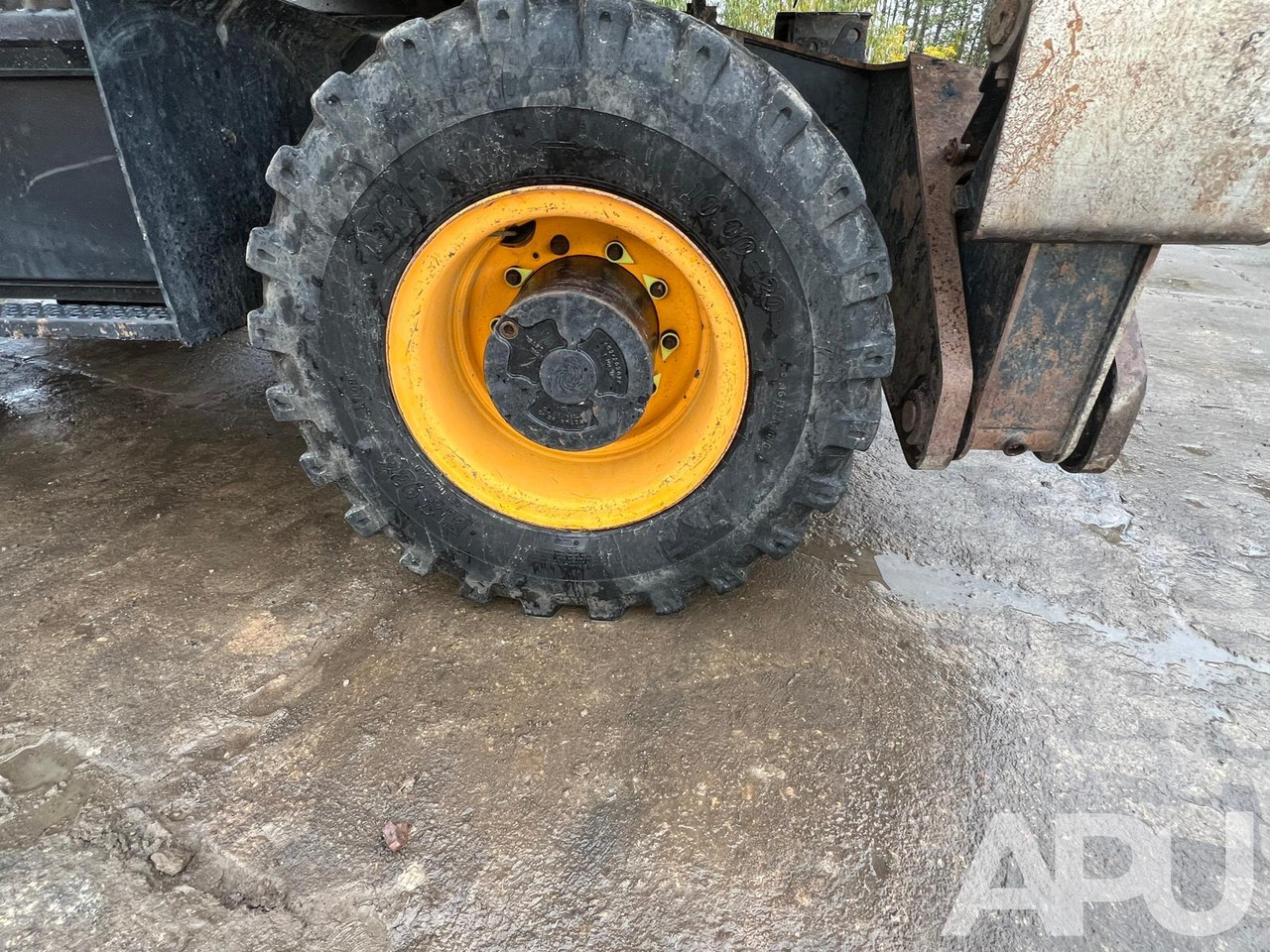 Koparka kołowa JCB JS175WT T4F - حفارة على عجلات: صور 2 Koparka kołowa JCB JS175WT T4F - حفارة على عجلات: صور 2