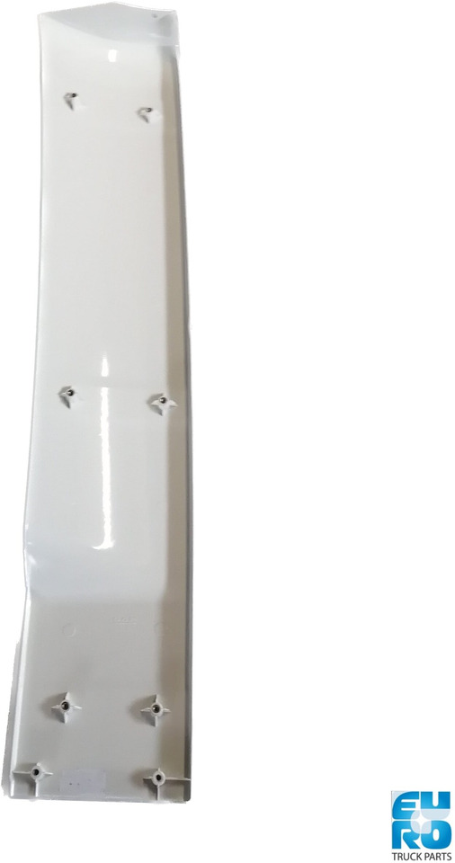 DAF CF FENDER RH OE 1836018 - درابزين - شاحنة: صور 2 DAF CF FENDER RH OE 1836018 - درابزين - شاحنة: صور 2