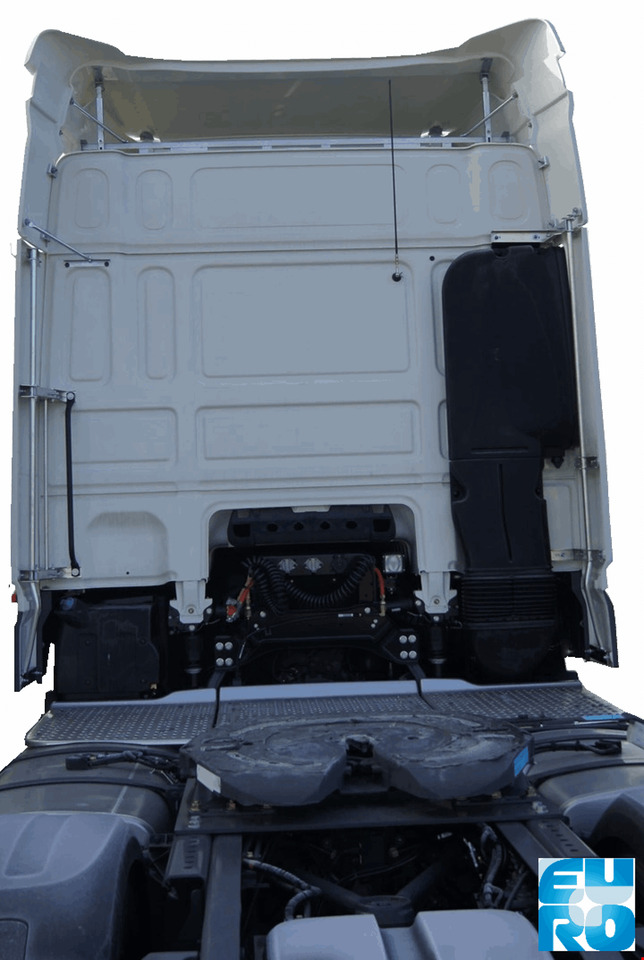 DAF XF 106 SC CABINE SPOILERSET KLAPGEDEELDE LINKS KLEUR H3279 000052 - الكبائن - شاحنة: صور 3 DAF XF 106 SC CABINE SPOILERSET KLAPGEDEELDE LINKS KLEUR H3279 000052 - الكبائن - شاحنة: صور 3