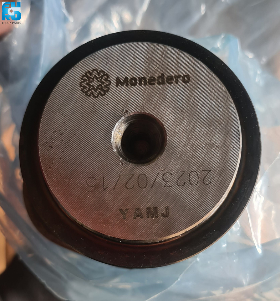 NOKKENAS VOLVO D13K 22475254 - عمود الحدبات - شاحنة: صور 4 NOKKENAS VOLVO D13K 22475254 - عمود الحدبات - شاحنة: صور 4