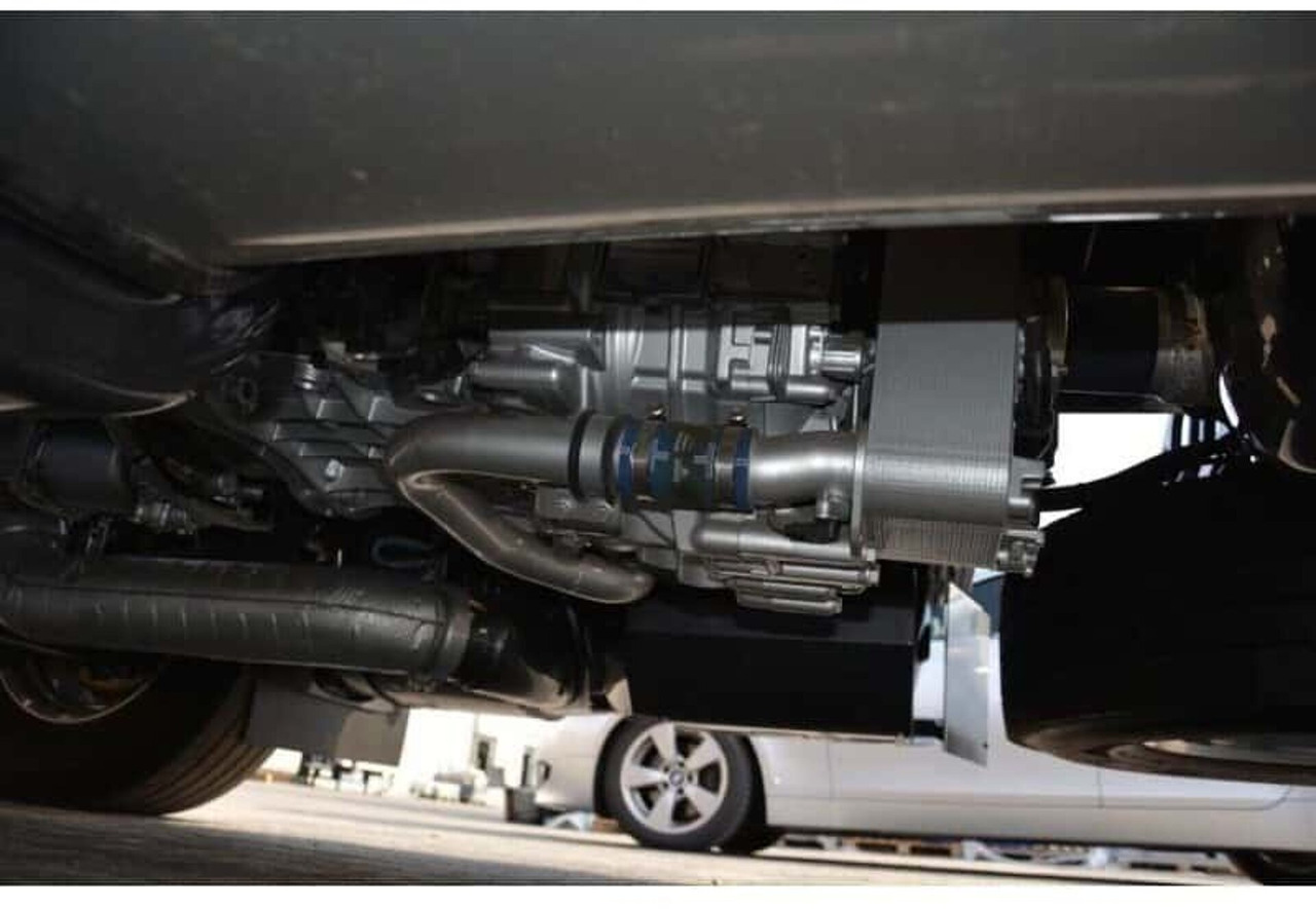 Nieuwe ZF12S2331TD DAF XF106 handbak - علبة التروس - شاحنة: صور 2 Nieuwe ZF12S2331TD DAF XF106 handbak - علبة التروس - شاحنة: صور 2