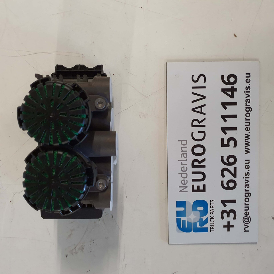 Volvo MODULATOR KNORR 22225552 - صمام الفرامل - شاحنة: صور 3 Volvo MODULATOR KNORR 22225552 - صمام الفرامل - شاحنة: صور 3