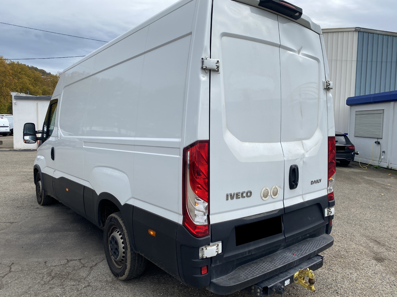 IVECO DAILY 35S18 - فان: صور 4 IVECO DAILY 35S18 - فان: صور 4