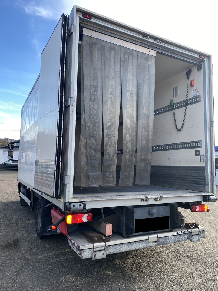 مبردة شاحنة لنقل الطعام IVECO EUROCARGO: صور 6 مبردة شاحنة لنقل الطعام IVECO EUROCARGO: صور 6