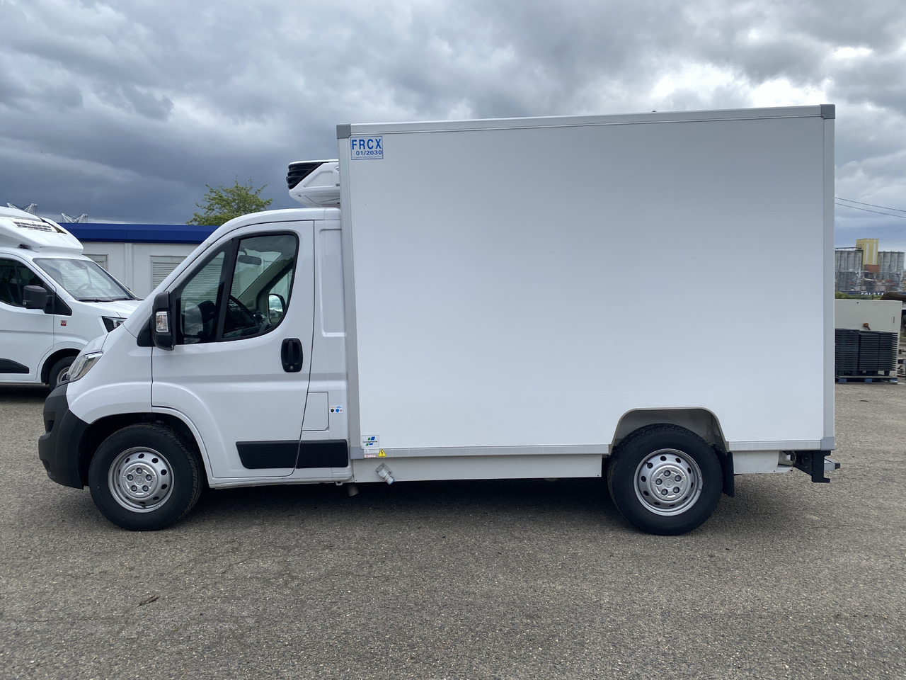 OPEL movano frigorifique - الشاحنات الصغيرة المبردة: صور 4 OPEL movano frigorifique - الشاحنات الصغيرة المبردة: صور 4