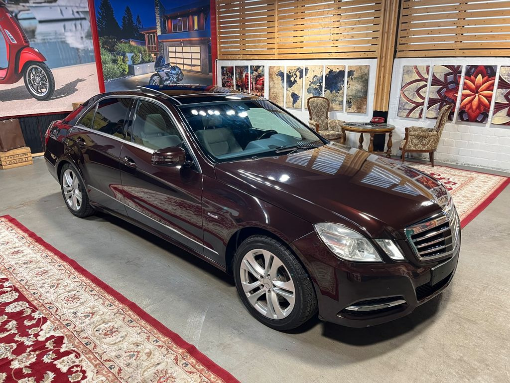 سيارة Mercedes-Benz E 350 CDI Avantgarde, Automat, LED, Pano, Leder: صور 1