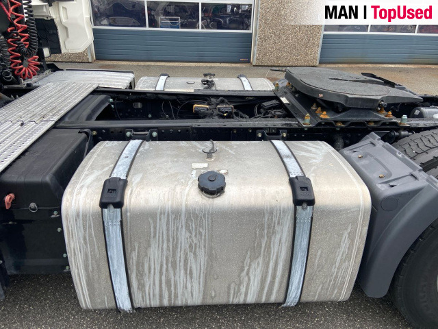 MAN TGX 18.470 4x2 BL SA "Retarder" - شاحنة جرار: صور 5 MAN TGX 18.470 4x2 BL SA "Retarder" - شاحنة جرار: صور 5