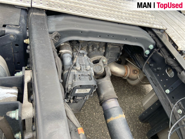 MAN TGX 18.470 4x2 BL SA "Retarder" - شاحنة جرار: صور 4 MAN TGX 18.470 4x2 BL SA "Retarder" - شاحنة جرار: صور 4