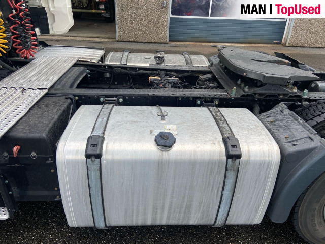 MAN TGX 18.470 4x2 BL SA "Retarder" - شاحنة جرار: صور 5 MAN TGX 18.470 4x2 BL SA "Retarder" - شاحنة جرار: صور 5