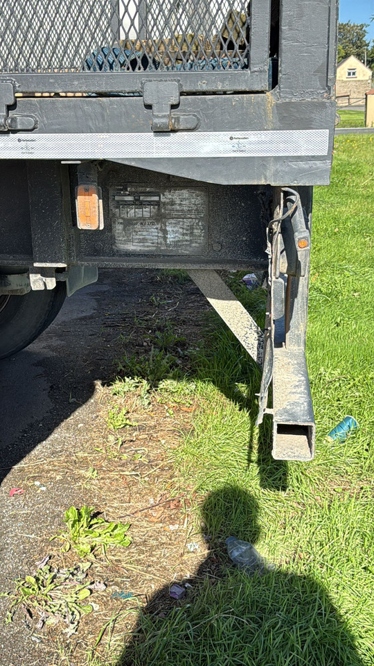 2004 Dennison Tri-axle Bulk Tipping Trailer - قلابة نصف مقطورة: صور 5 2004 Dennison Tri-axle Bulk Tipping Trailer - قلابة نصف مقطورة: صور 5