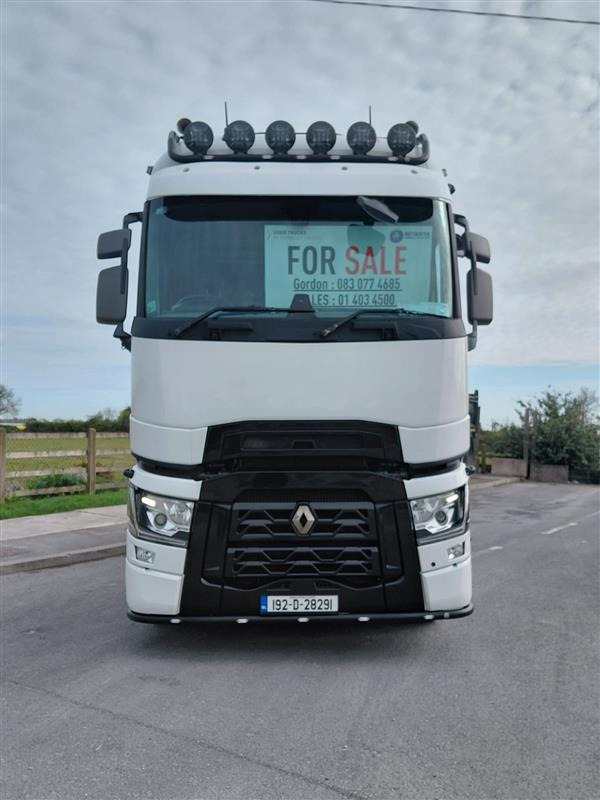 2019 RENAULT T- HIGH 520 6×2 AUTO - شاحنة جرار: صور 3 2019 RENAULT T- HIGH 520 6×2 AUTO - شاحنة جرار: صور 3
