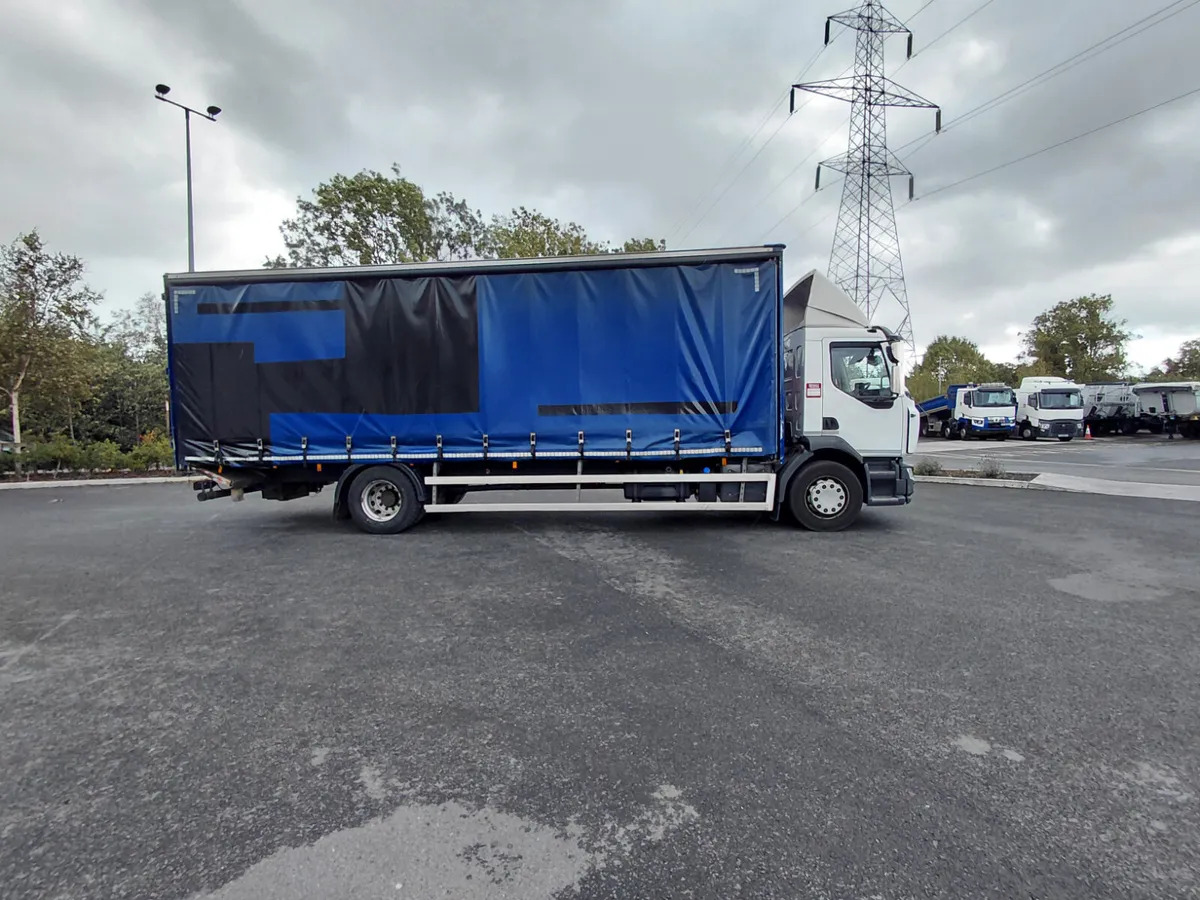 2020 Renault D18 Curtainsider - شاحنة ستارة: صور 2 2020 Renault D18 Curtainsider - شاحنة ستارة: صور 2