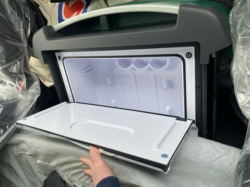 جديد شاحنة خلاطة خرسانة ‘New’ Renault C Range Rigid Putzmeister P9G Mixer: صور 18