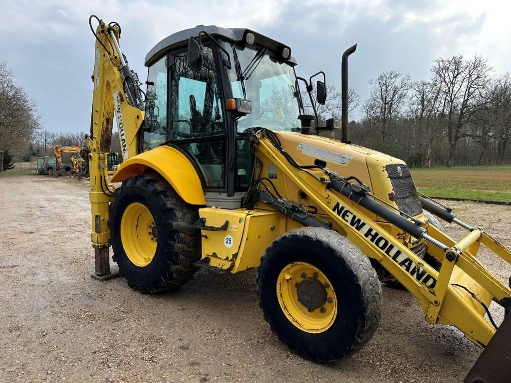 حفار متعدد الاستخدام New Holland LB 95 B-4 PT: صور 12
