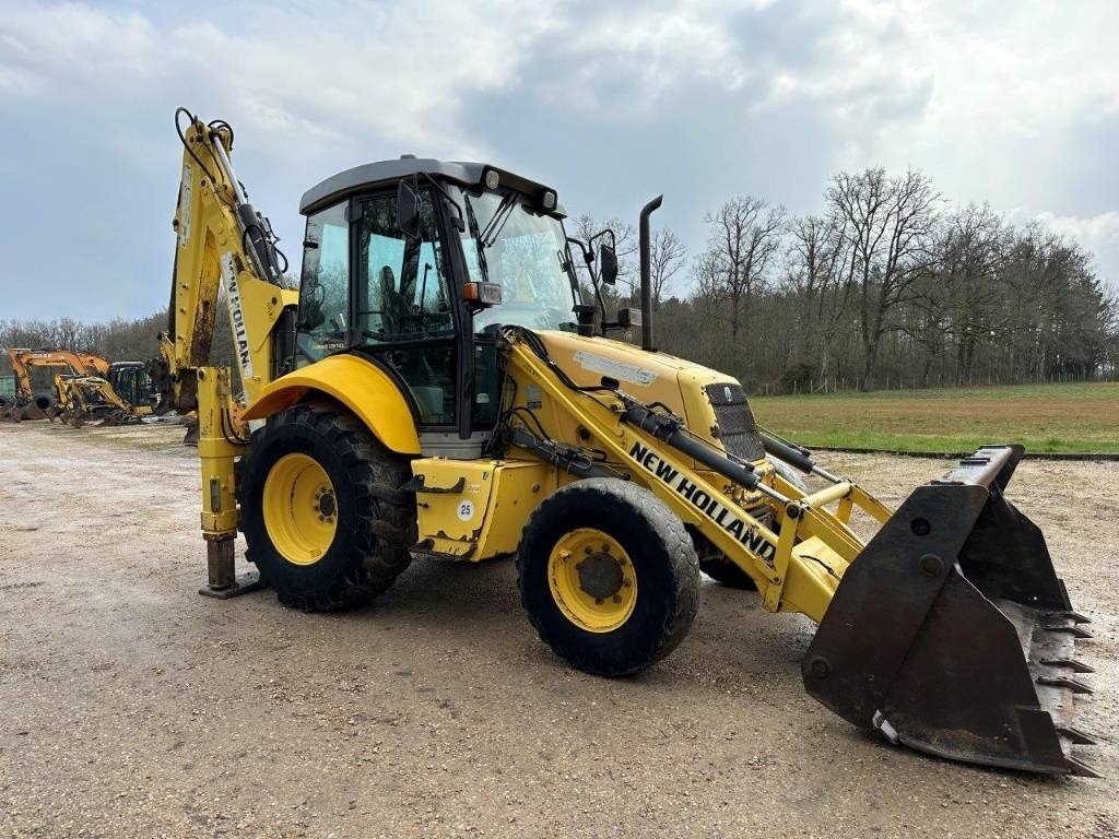 حفار متعدد الاستخدام New Holland LB 95 B-4 PT: صور 11