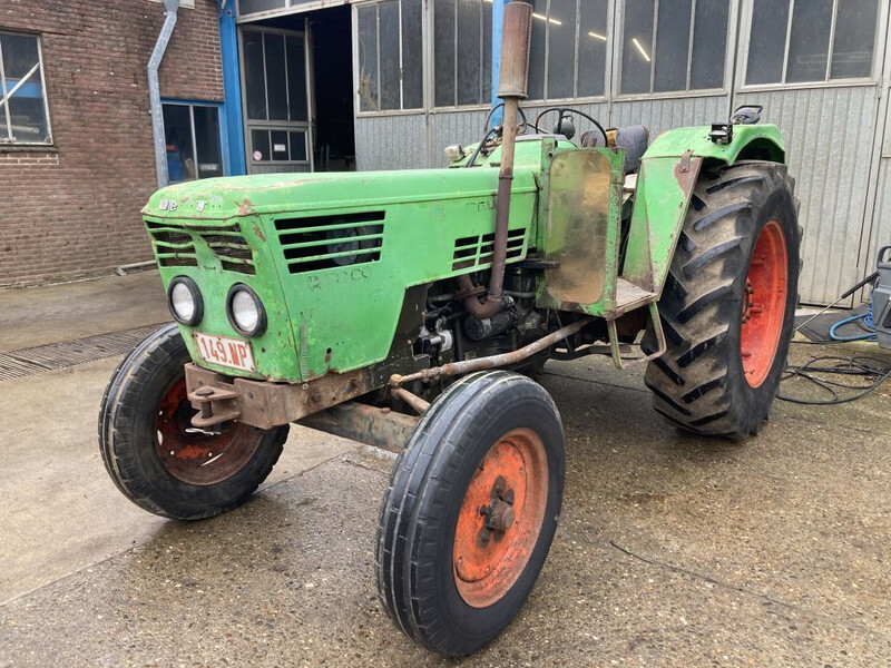 Deutz 7206 - جرار: صور 1 Deutz 7206 - جرار: صور 1