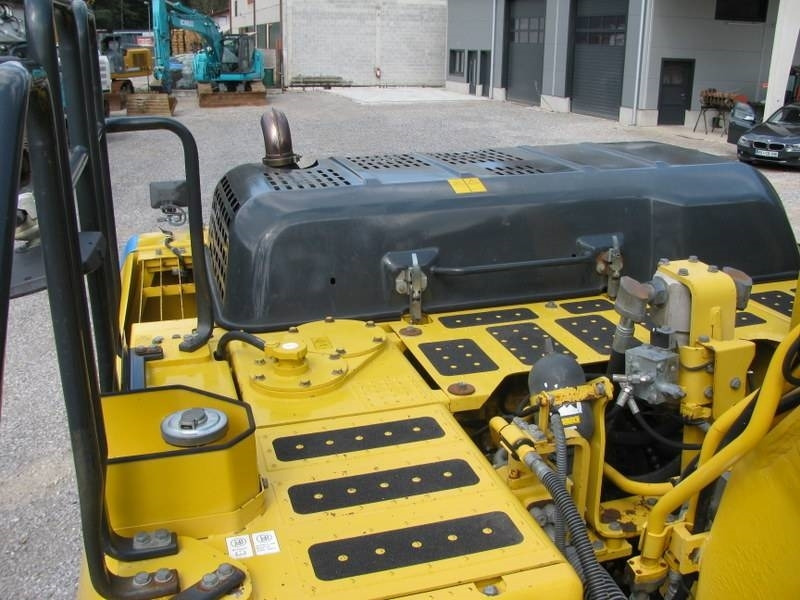 حفارات زحافة Komatsu PC 240 NLC-10 TOP stroj: صور 18