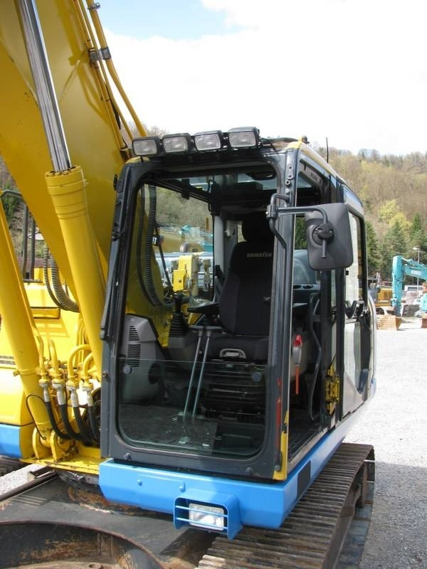 حفارات زحافة Komatsu PC 240 NLC-10 TOP stroj: صور 24