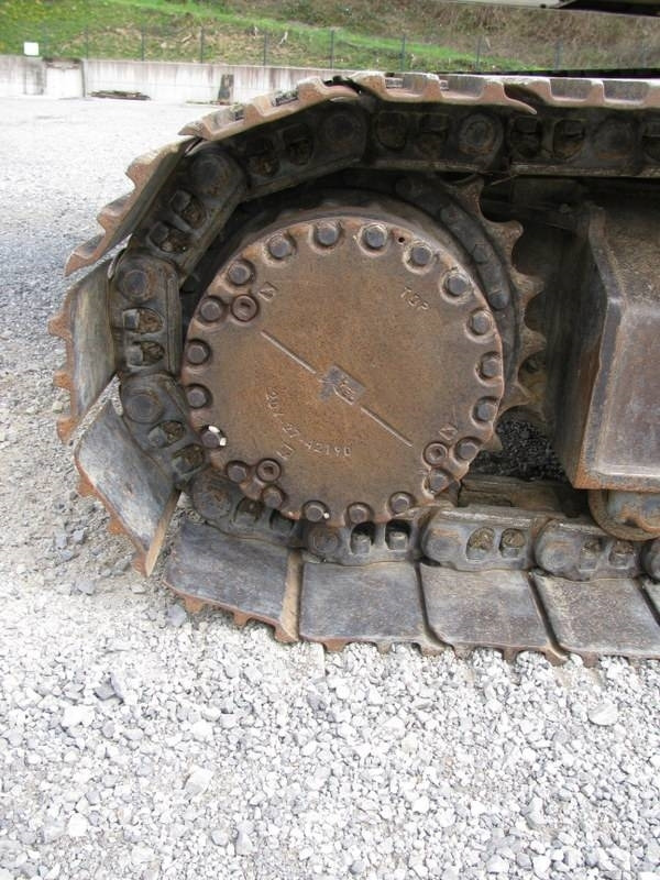 حفارات زحافة Komatsu PC 240 NLC-10 TOP stroj: صور 13