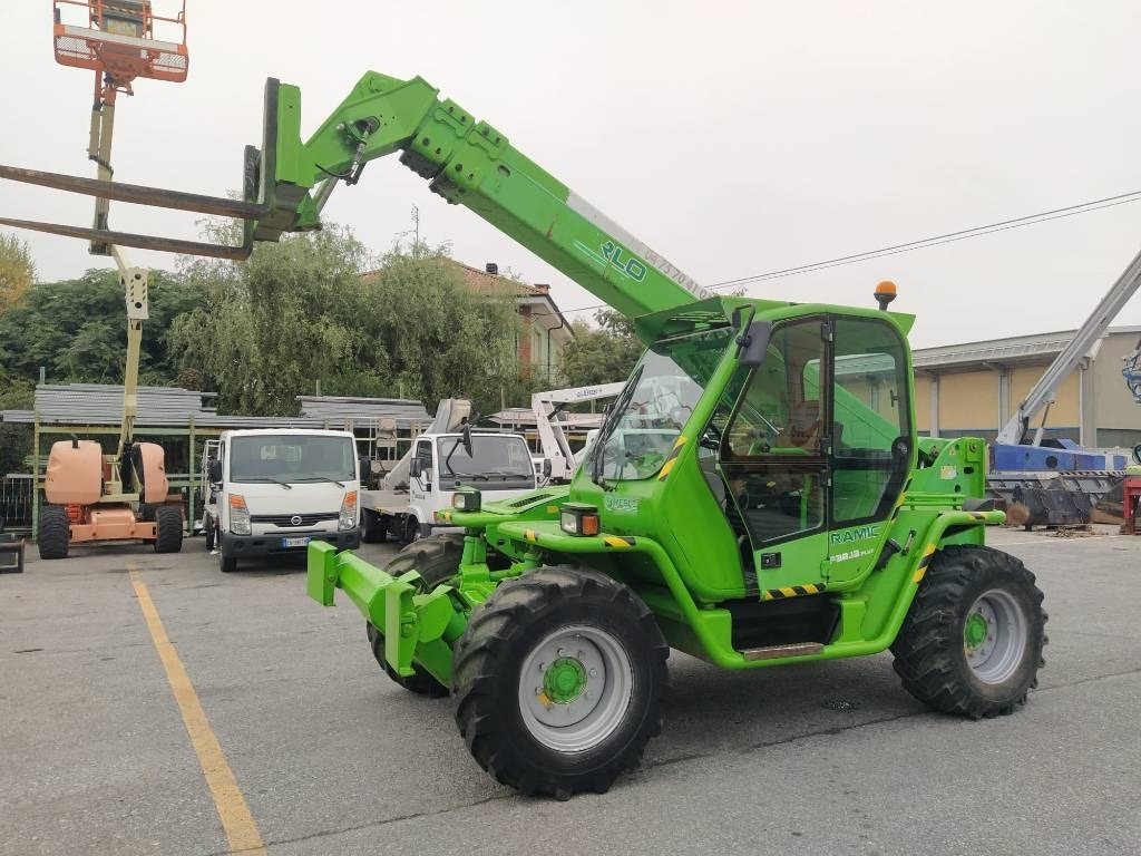 رافعة تلسكوبية Merlo 38.12: صور 15 رافعة تلسكوبية Merlo 38.12: صور 15