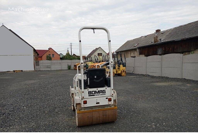 Bomag BW 100 AD1-2 - Mini road roller - مدحلة: صور 4 Bomag BW 100 AD1-2 - Mini road roller - مدحلة: صور 4