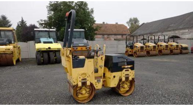 Bomag BW 80 Road roller - مدحلة: صور 4 Bomag BW 80 Road roller - مدحلة: صور 4