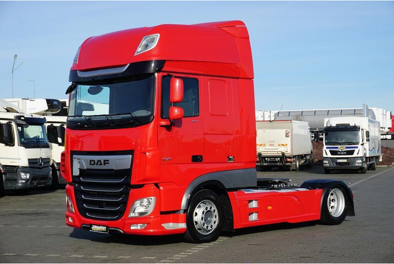 DAF 106 / 480 / EURO 6 / ACC / MEGA / LOW DECK / SUPER SPACE CAB - شاحنة جرار: صور 1 DAF 106 / 480 / EURO 6 / ACC / MEGA / LOW DECK / SUPER SPACE CAB - شاحنة جرار: صور 1