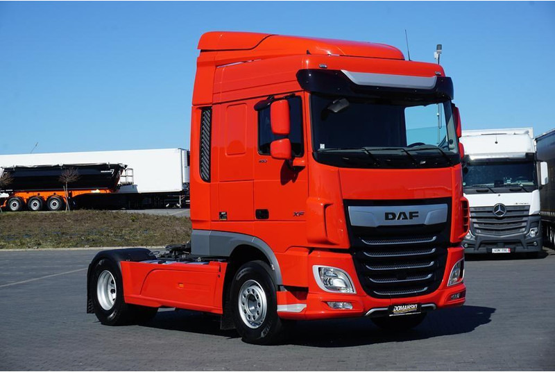 DAF 106 / 480 / EURO 6 / ACC / SPACE CAB / MAŁY PRZEBIEG - شاحنة جرار: صور 1 DAF 106 / 480 / EURO 6 / ACC / SPACE CAB / MAŁY PRZEBIEG - شاحنة جرار: صور 1
