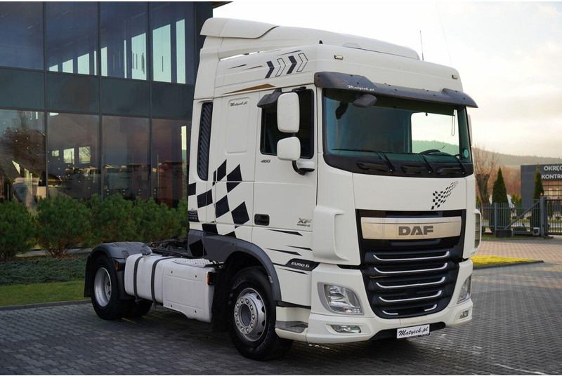 DAF XF 460 / SPACE CAB / EURO 6 - شاحنة جرار: صور 4 DAF XF 460 / SPACE CAB / EURO 6 - شاحنة جرار: صور 4