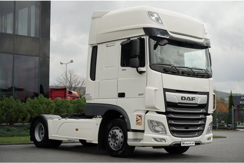 DAF XF 480 - شاحنة جرار: صور 1 DAF XF 480 - شاحنة جرار: صور 1