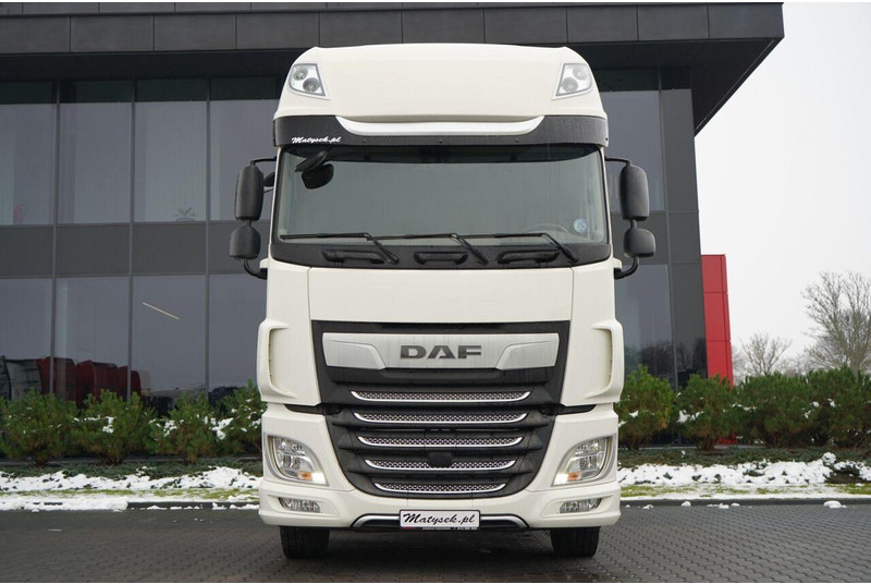 DAF XF 480 - شاحنة جرار: صور 3 DAF XF 480 - شاحنة جرار: صور 3