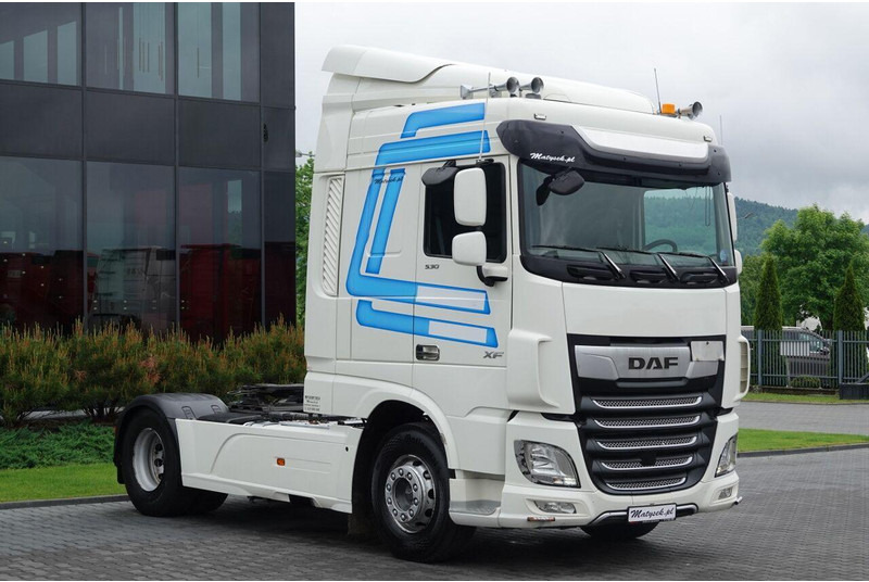 DAF XF 530 - شاحنة جرار: صور 4 DAF XF 530 - شاحنة جرار: صور 4