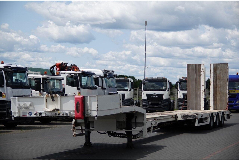 Faymonville NISKOPODWOZIE / STN-3A / ROZCIĄGANA / LAWETA / 19 M / NAJAZDY HY - عربة مسطحة منخفضة نصف مقطورة: صور 4 Faymonville NISKOPODWOZIE / STN-3A / ROZCIĄGANA / LAWETA / 19 M / NAJAZDY HY - عربة مسطحة منخفضة نصف مقطورة: صور 4