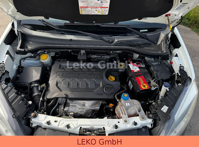 Fiat Doblò 1,6 إيجار Fiat Doblò 1,6: صور 13