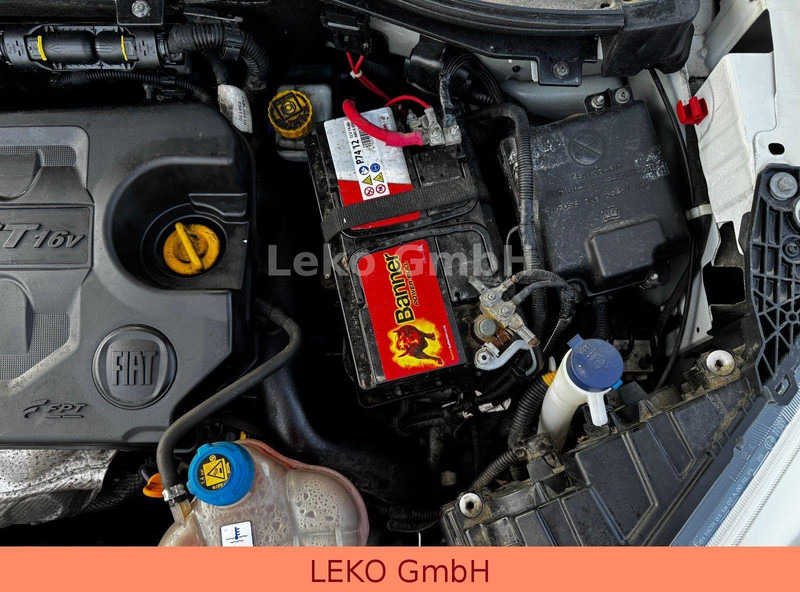 Fiat Doblò 1,6 إيجار Fiat Doblò 1,6: صور 15