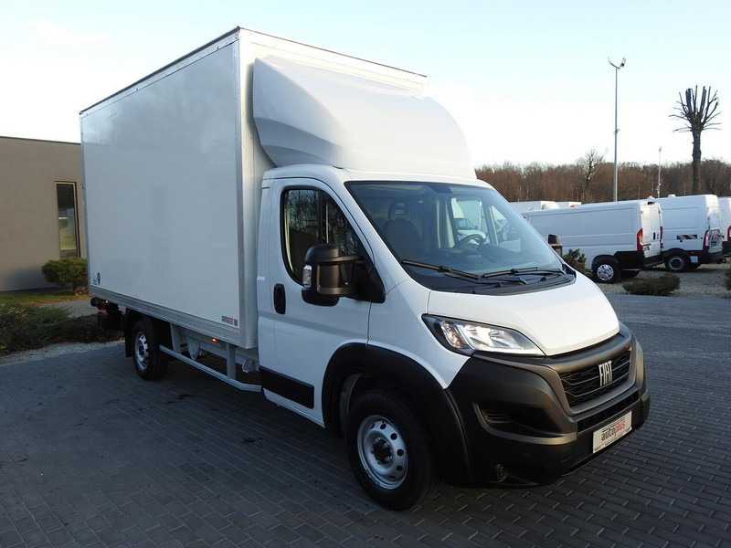 Fiat Ducato KONTENER WINDA 8 PALET TEMPOMAT KLIMATYZACJA 180KM [ X2 - الشاحنات الصغيرة صندوق مغلق: صور 4 Fiat Ducato KONTENER WINDA 8 PALET TEMPOMAT KLIMATYZACJA 180KM [ X2 - الشاحنات الصغيرة صندوق مغلق: صور 4