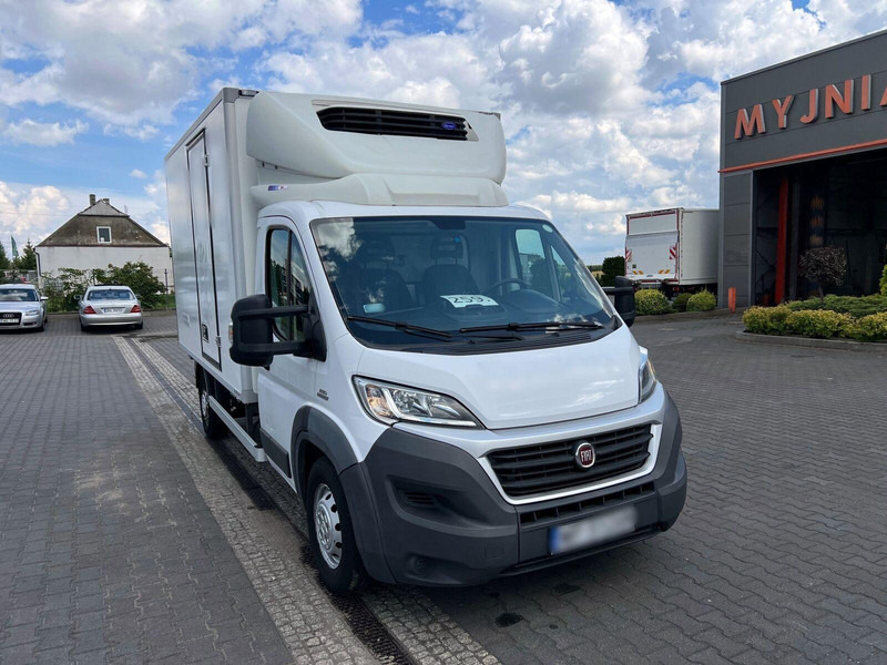 Fiat Ducato Kontener Chłodnia/Mroźnia 3x Drzwi 230V Salon PL - الشاحنات الصغيرة المبردة: صور 5 Fiat Ducato Kontener Chłodnia/Mroźnia 3x Drzwi 230V Salon PL - الشاحنات الصغيرة المبردة: صور 5