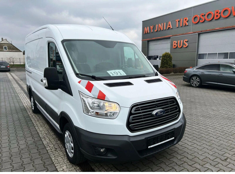 Ford Transit Blaszak Furgon L2H2 Import DE - الشاحنات الصغيرة صندوق مغلق: صور 5 Ford Transit Blaszak Furgon L2H2 Import DE - الشاحنات الصغيرة صندوق مغلق: صور 5