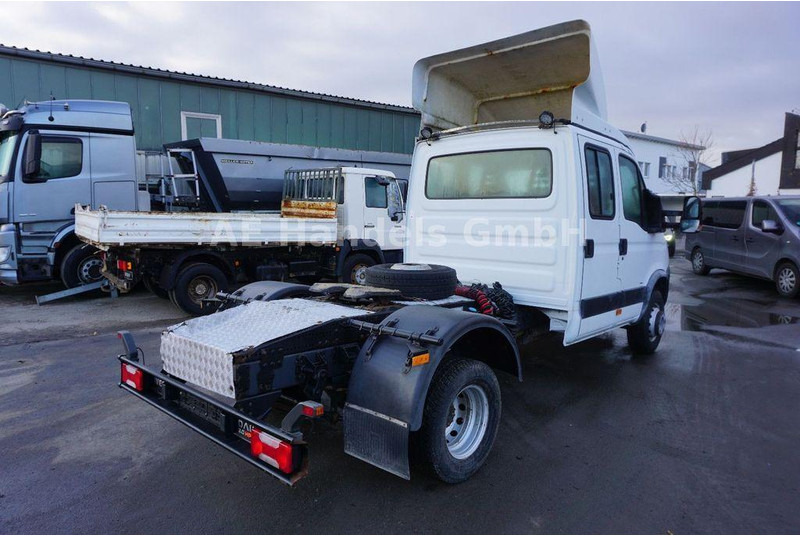 Iveco 65C18D Tractor - شاحنة جرار: صور 5 Iveco 65C18D Tractor - شاحنة جرار: صور 5