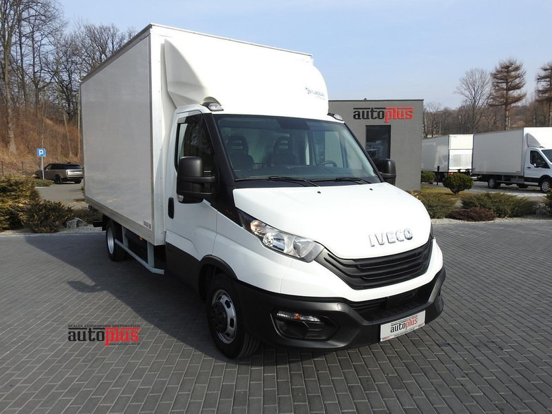 Iveco DAILY 35C16 KONTENER WINDA 8 PALET TEMPOMAT BLIŹNIACZE KOŁA KLIM - الشاحنات الصغيرة صندوق مغلق: صور 1 Iveco DAILY 35C16 KONTENER WINDA 8 PALET TEMPOMAT BLIŹNIACZE KOŁA KLIM - الشاحنات الصغيرة صندوق مغلق: صور 1