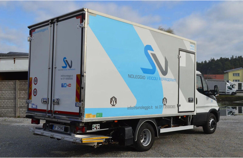 Iveco DAILY 60C15 REFRIGERATOR + SIDE AND REAR DOORS, LIFT FOLDED UNDE - مبردة شاحنة: صور 4 Iveco DAILY 60C15 REFRIGERATOR + SIDE AND REAR DOORS, LIFT FOLDED UNDE - مبردة شاحنة: صور 4