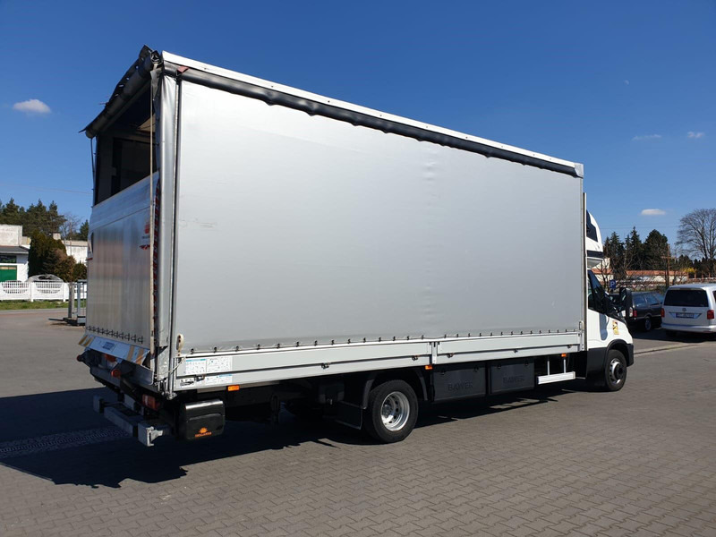 Iveco DAILY 72C18 70C18 HI-MATIC 1.HAND - شاحنة ستارة: صور 4 Iveco DAILY 72C18 70C18 HI-MATIC 1.HAND - شاحنة ستارة: صور 4
