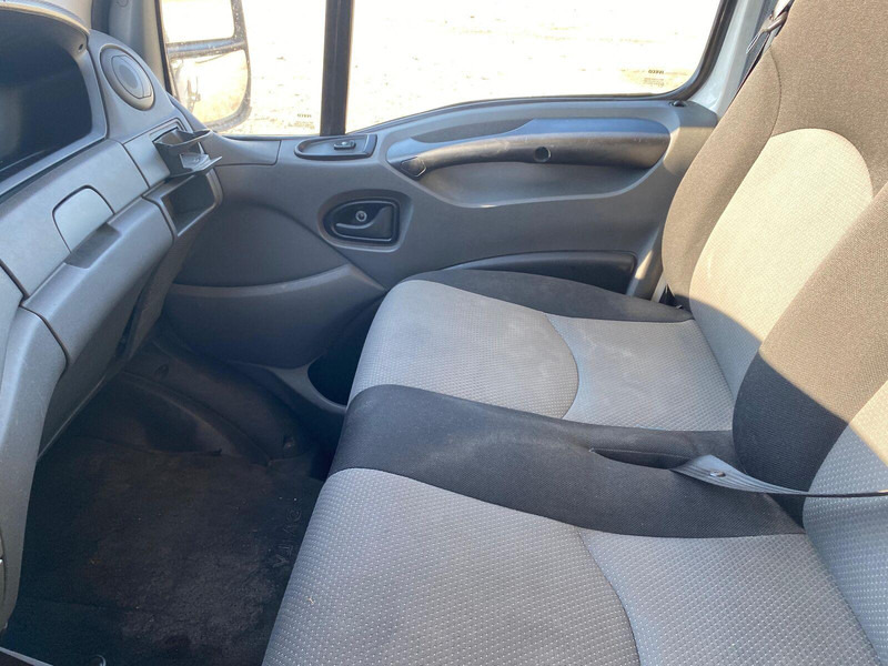 الشاحنات الصغيرة ستائر Iveco Daily 35 C 18 Pritsche + Plane + DHollandia LBW - 3,5t: صور 18 الشاحنات الصغيرة ستائر Iveco Daily 35 C 18 Pritsche + Plane + DHollandia LBW - 3,5t: صور 18