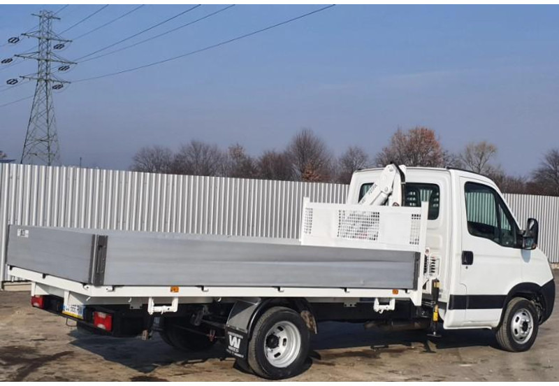 Iveco Daily 35C13 Bonfiglioli P 2300 - Pritsche 4,3 m - الشاحنات الصغيرة المسطحة: صور 5 Iveco Daily 35C13 Bonfiglioli P 2300 - Pritsche 4,3 m - الشاحنات الصغيرة المسطحة: صور 5